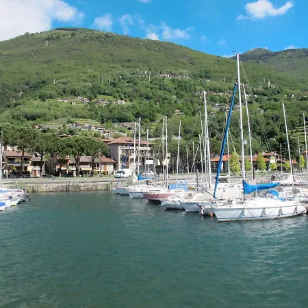 Robinia By Interhome アパート *