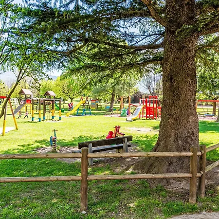 Robinia By Interhome