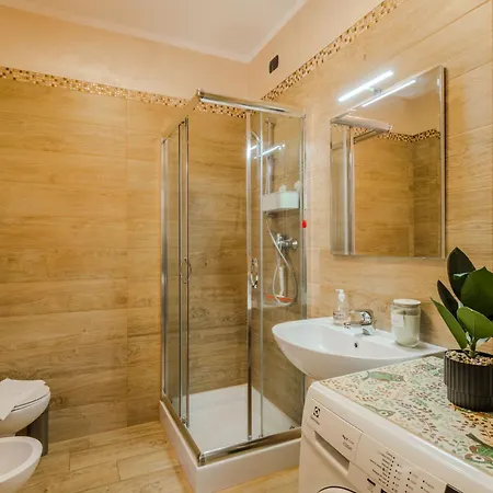 Robinia By Interhome Gera Lario