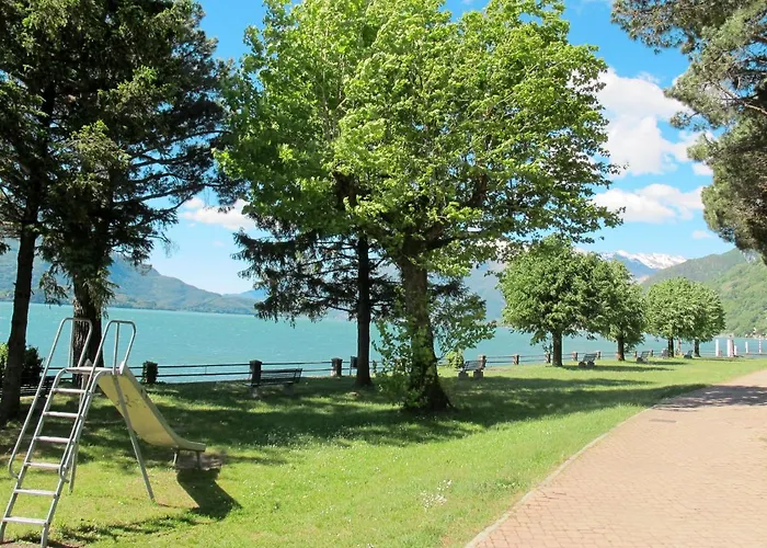 Lägenhet Robinia By Interhome