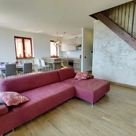 Robinia By Interhome *