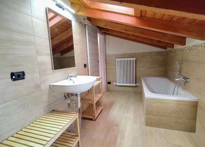 Robinia By Interhome * 게라 라리오